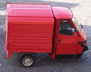 A picture of a Piaggio Ape